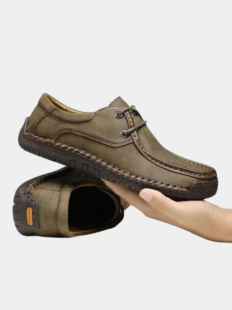 Classic Wanderer Men's Shoes