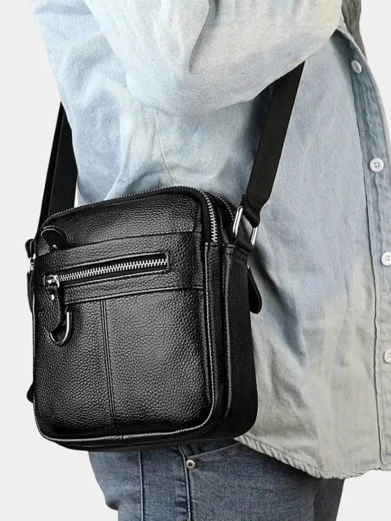 Venice Essential Shoulder Bag